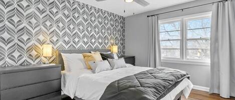 3 bedrooms, desk, iron/ironing board, travel cot