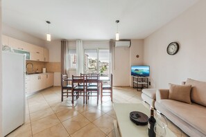 تلفزيون ذكي