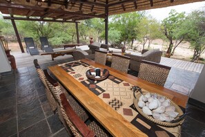 House | Dining