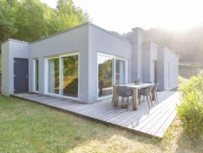 House | Exterior - Luxusbungalow im Campingpark (Waxweiler)