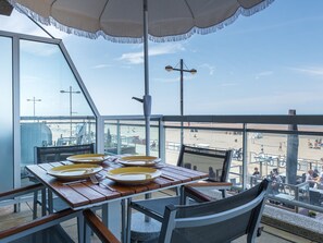 Dining - Apartment With Sea-view (Middelkerke)