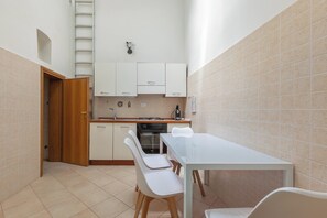 Apartamento | Cozinha privada | Máquina de café expresso