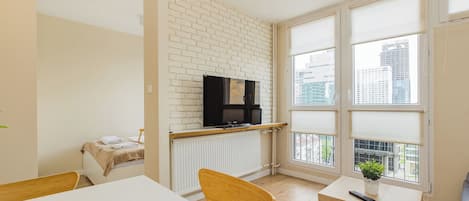 City Apartment | 1 bedroom, iron/ironing board, free WiFi
