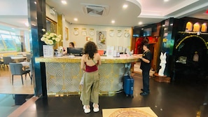 Reception - Penthouse Pattaya (Pattaya)