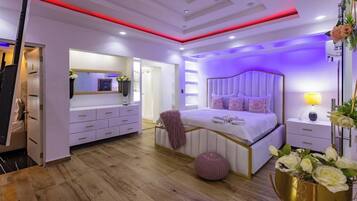 4 Schlafzimmer, Bügeleisen/Bügelbrett, WLAN, Bettwäsche