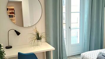 2 chambres, fer et planche Ă repasser, Wi-Fi, draps fournis