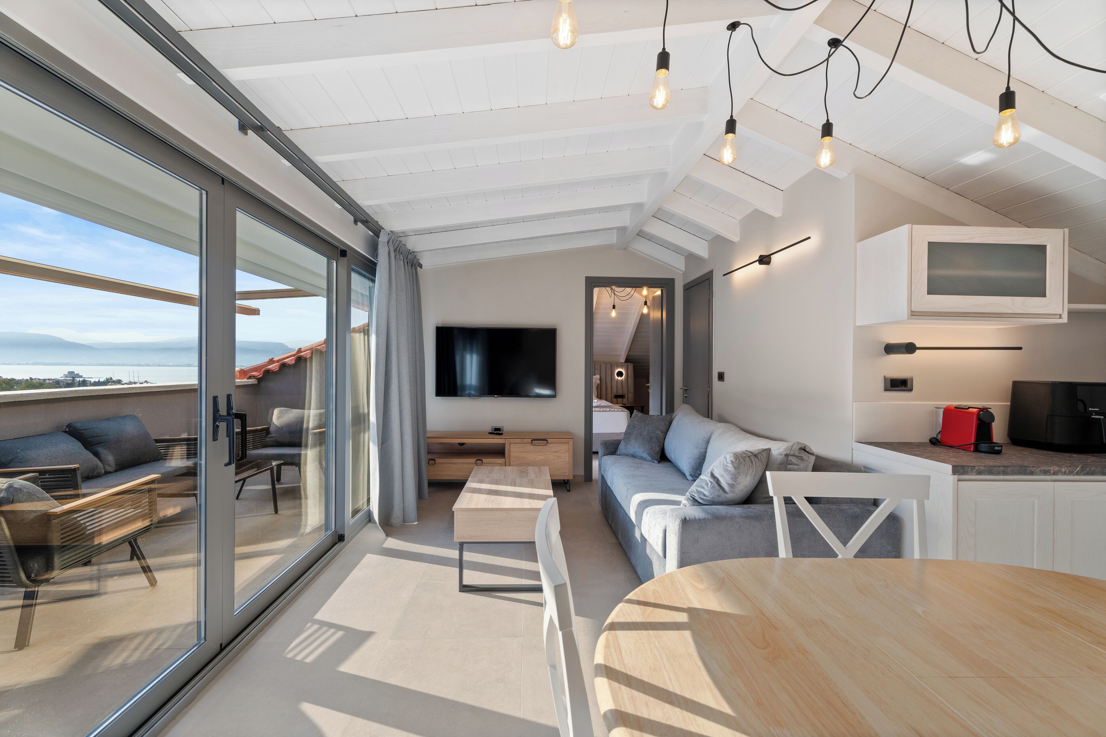 Familjesvit - havsutsikt | Vardagsrum | Tv