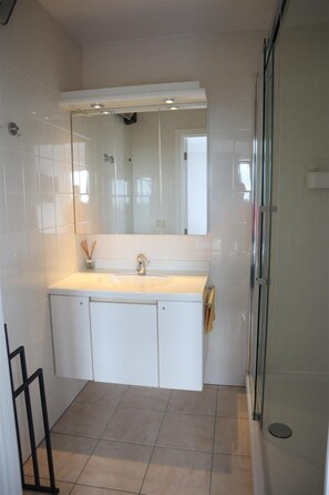 Apartemen | Kamar mandi