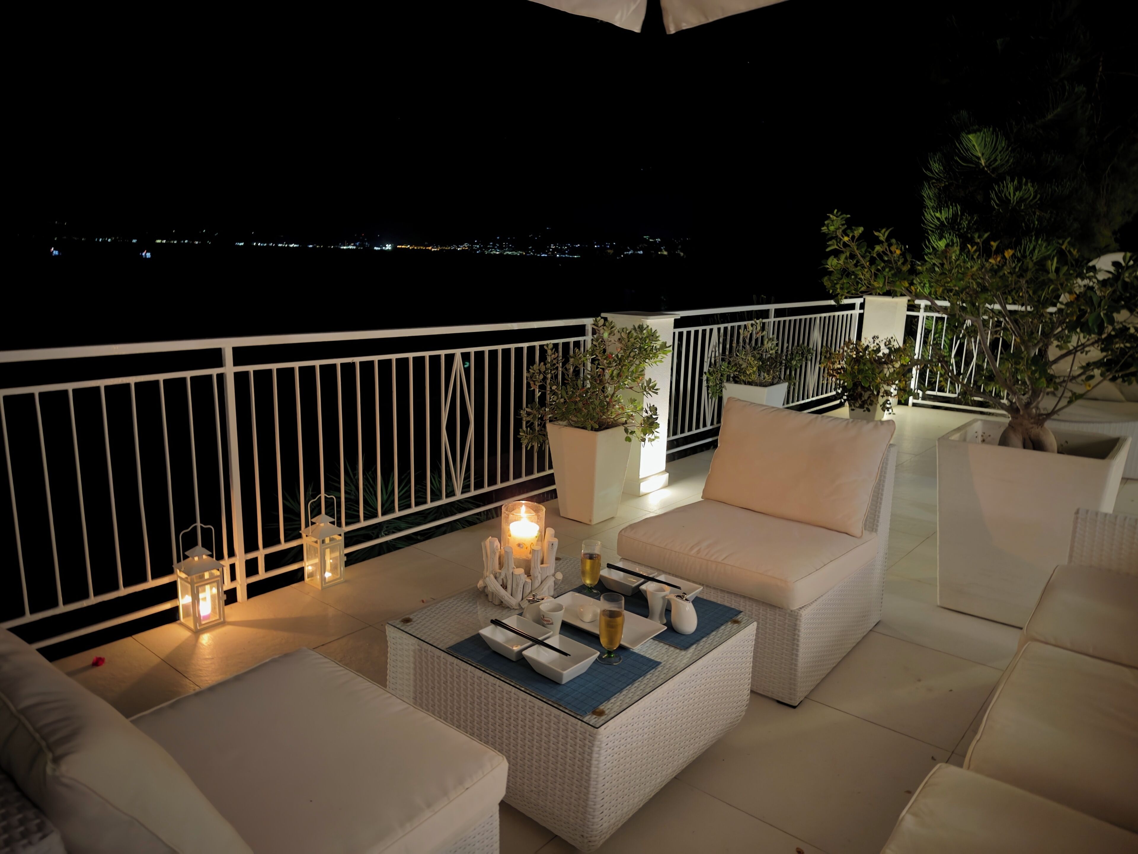 Villa Prestige, 2 chambres, vue sur la mer, face à la mer | Terrasse/patio