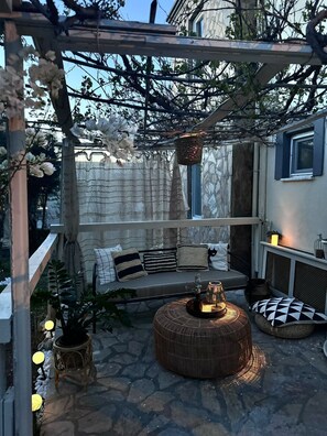 Garden - Nill's Butik Otel (Bozcaada)
