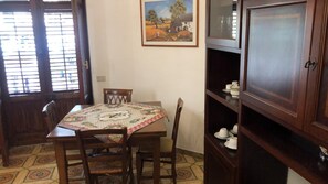 Dining - 1 Bedroom Apartment in Mondello (Mondello)
