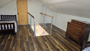 2 sovrum, skrivbord, gratis wi-fi och sängkläder