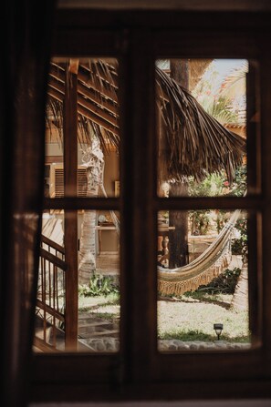 Espace de travail pour ordinateur portable, Wi-Fi gratuit