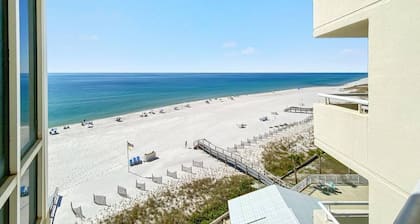 A GulfSide View From Every Room-Directly On the Beach!