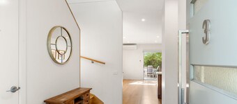 Unit 3 Broughton town house 20 meters to the beach!!