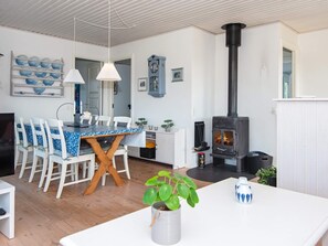 Dining - 5 Person Holiday Home in Ringkobing (Ringkobing)