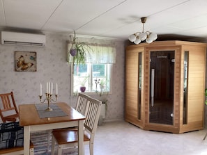 House | Dining
