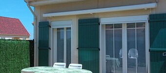 Maison Entière Située Dans un Hameau Clôturé, Avec Place de Parking Privative !