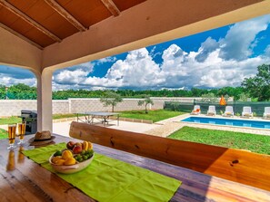 Villa | Pool | Innenpool, Außenpool