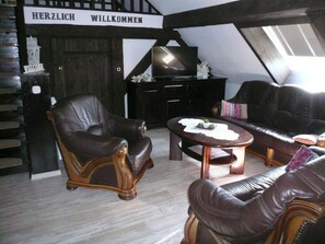 Living area - Holiday Apartment Zur Heide (Weener)