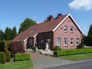 Exterior - Holiday Apartment Zur Heide (Weener)