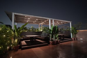 Terrace/patio - ALCOR HOTEL JAMSHEDPUR (Golmuri)