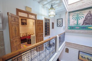 Flatscreentelevisie, Netflix, streamingdiensten en een printer