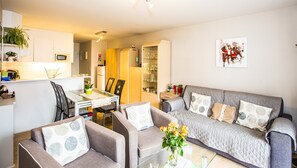 Leilighet | Oppholdsrom