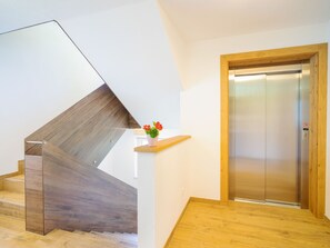 Apartment | Interior - Doubleroom Without Kitchen (Hart im Zillertal)