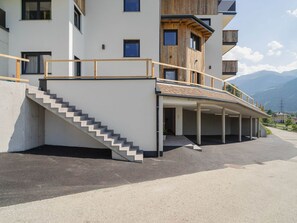 Apartemen | Resepsionis