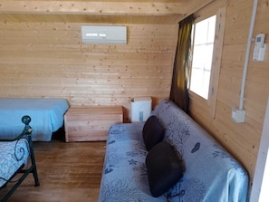 2 bedrooms