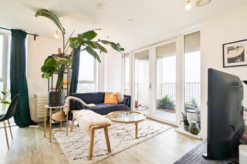 Bright & Peaceful 1 BD Flat Strategical Location