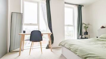 Basic Apartment | 1 bedroom, laptop workspace, iron/ironing board, bed sheets