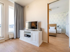 1 Schlafzimmer, individuell eingerichtet