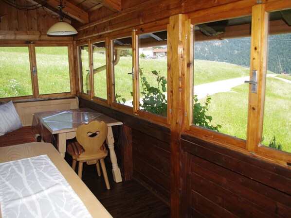 House | 4 bedrooms, individually furnished, bed sheets - Chalet in Tyrol With Sauna and Ski Slopes (Brandenberg)