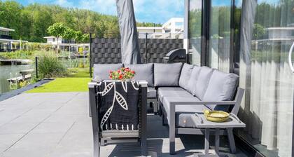 Watervilla in Beautiful Area Near Harderwijk