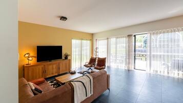 House | Living area
