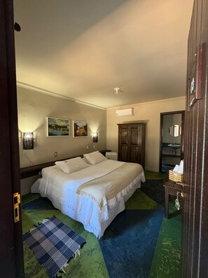 Standard Studio, Courtyard View | Peti besi dalam bilik, langsir/tirai gelap terus, Wi-fi percuma 