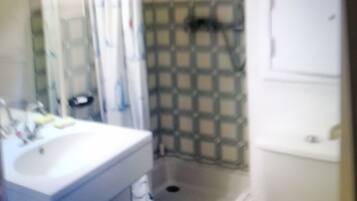 Savon, papier toilette