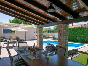 Dining - Zara Comfortable Holiday Residence (Svetvincenat)