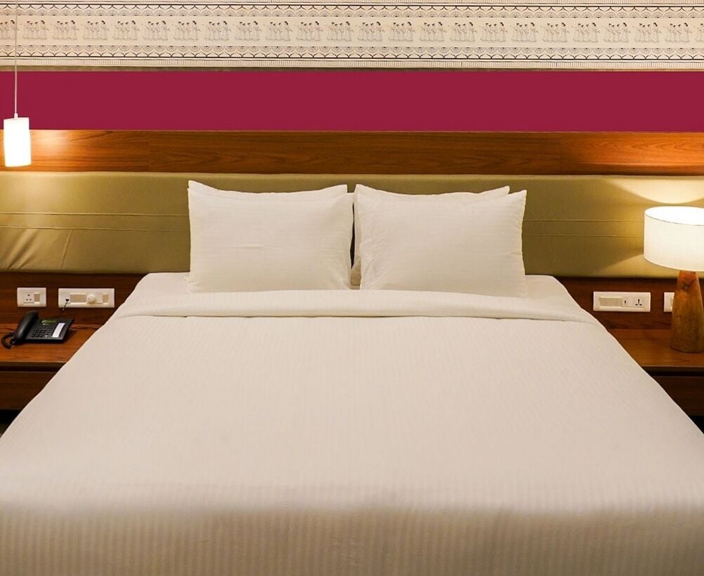 Desk, iron/ironing board, free WiFi