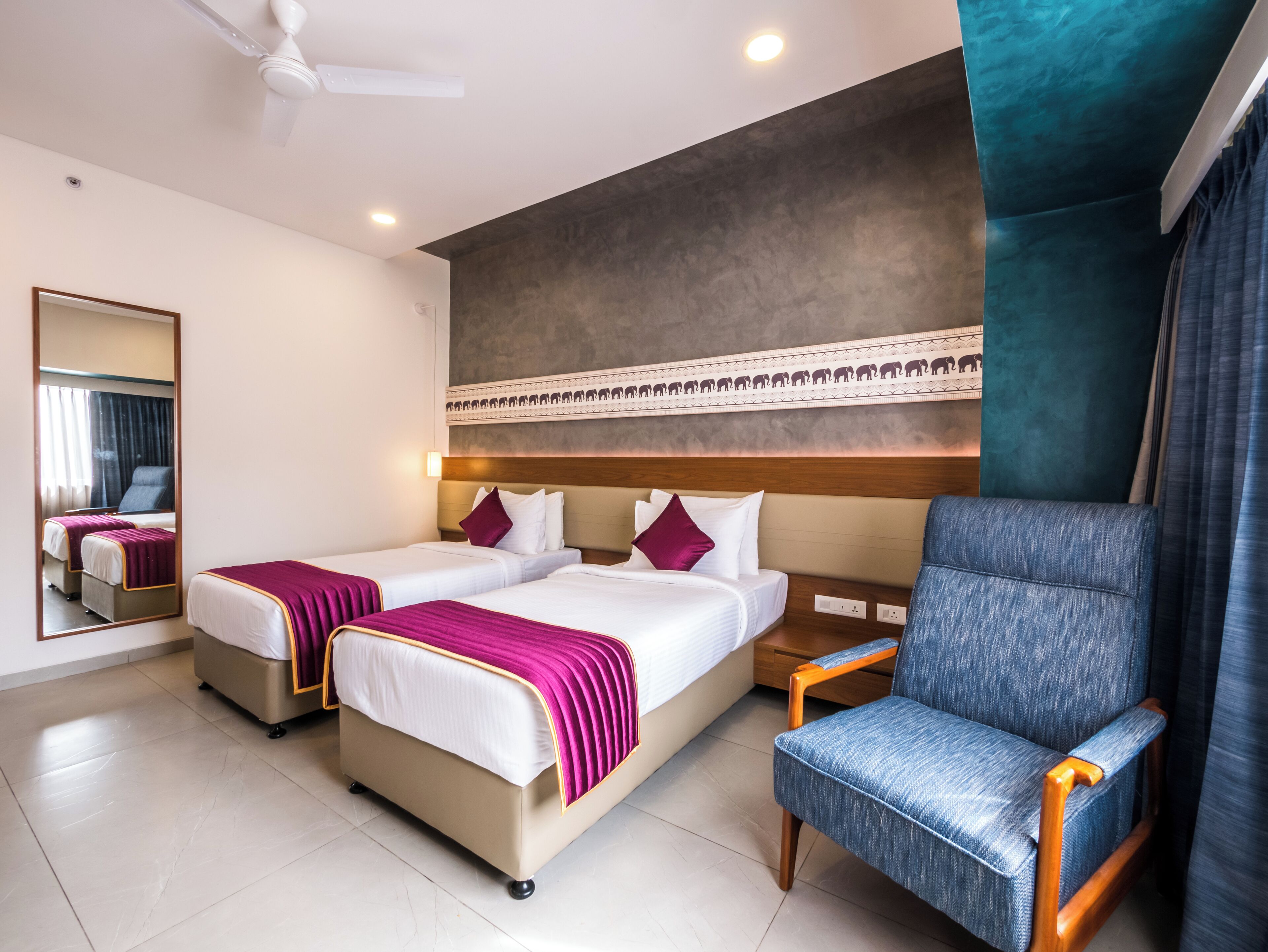 Desk, iron/ironing board, free WiFi