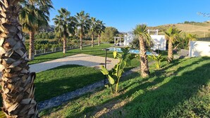 House | Exterior - Holiday Home in Leonforte With Private Pool (Leonforte)