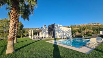 Casa | Piscina | Piscina coperta, piscina all'aperto