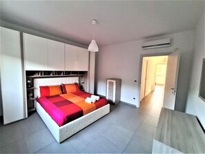 Unclassified image, 4 of 40, button - Holiday Home in Leonforte With Private Pool (Leonforte)