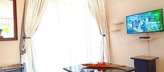 Apartment Sleeps 2 With Queen Bed