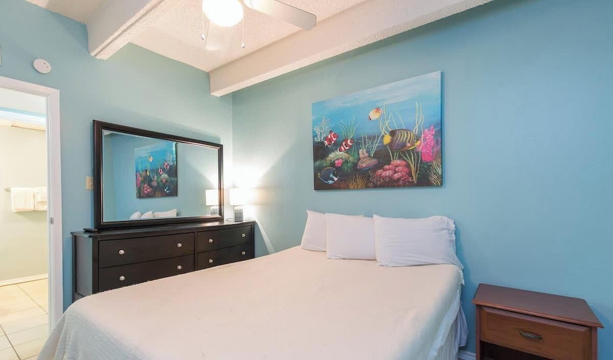 公寓客房, 多張床, 陽台, 部分海景 (Aquarius 408) | 2 間臥室、獨特裝潢、布置獨特