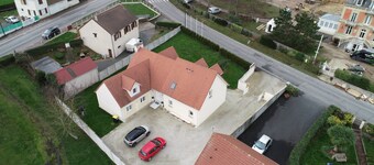 Romantic french villa w/hot tub — 5 min from the beach