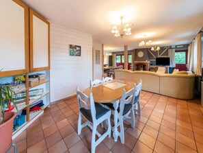 獨棟房屋 | 用餐區