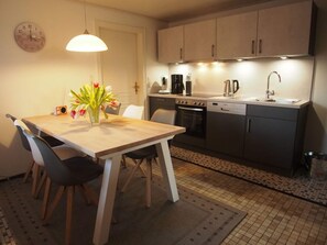 Private kitchen - Holiday Apartment Oystercatcher (Ockholm)